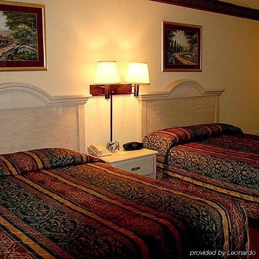 Travelodge - Cincinnati 沙伦维尔 外观 照片